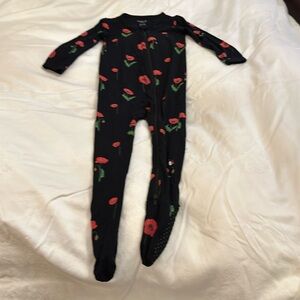 Kyte Baby 2 way zipper footie.